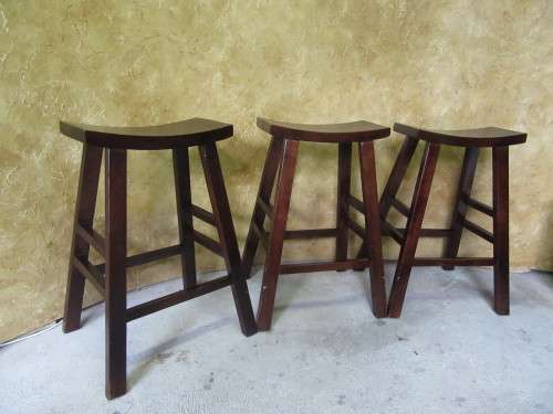 THREE BEAUTIFULLY DESIGNED BAR CHAIRS - STUNNING SHAPE BID PER EACH