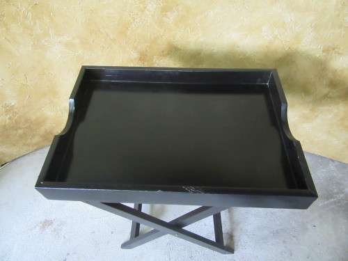 A MAGNIFICENT SHAPED BUTLERS TRAY, STUNNING ON YOUR PATIO!!!