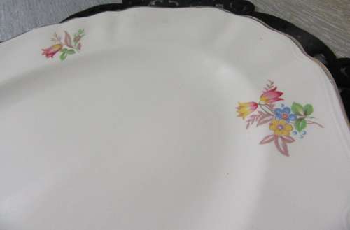 OVAL SERVING DISH -Vintage J & G Meakin SOL 391413 Made in England - Rose & Ribbon