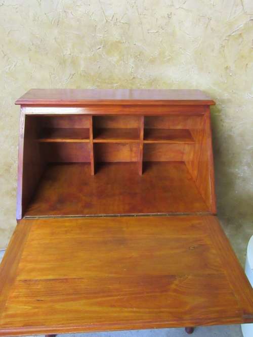 A exquisite Useful dark wood writing bureau stunning furniture