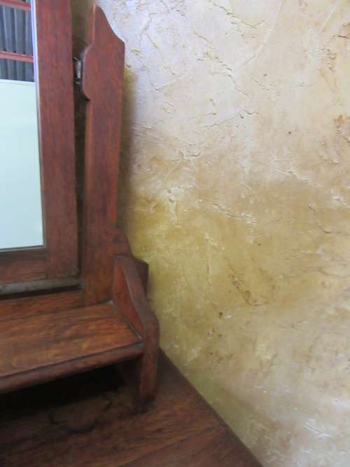 AN INCREDIBLE ANTIQUE SOLID  OAK 3-DRAWER WASH STAND/ TABLE WITH A MIRROR