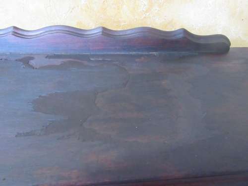 AN EXQUISITE VINTAGE GLASS SHOWCASE WITH STUNNING DETAIL! MAGNIFICENT FURNITURE!!!