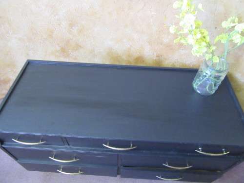 A FANTASTIC VINTAGE UNIT WITH SEVEN DRAWER STUNNING - FINISHED IN BLACK CHALK PAINT