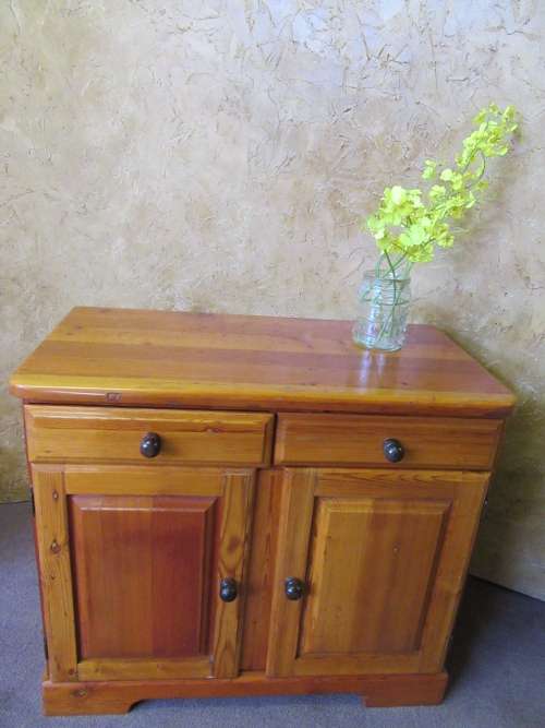 A MARVELOUS COTTAGE STYLE SERVER/CABINET A STUNNING PIECE THAT WILL MAKE A STATEMENT IN ANY ROOM