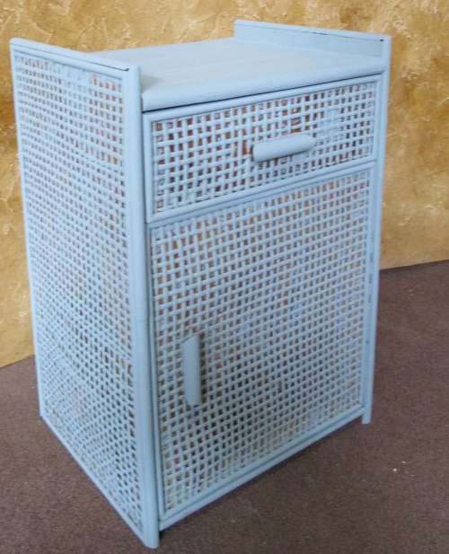 A MARVELOUS SORAGE UNIT OR BEDSIDE CABINET WITH DRAWER & DOOR FINISHED IN DUCK EGG CHALK PAINT