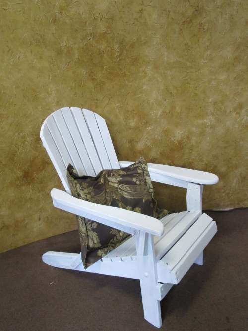 A MARVELOUS COMFORTABLE WOODEN FOLD UP CHAIR STATEMENT PAIR FOR THAT SUNNY CORNER IN THE GARDEN