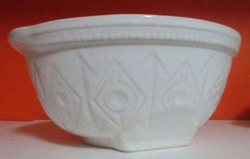 A LOVLEY EASY WHIP NO6 MIXING BOWL