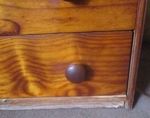 A FANTASTIC THREE DRAWER UNIT PERFECT TO CHALK PAINT AND SHABBY CHIC