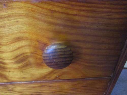 A FANTASTIC THREE DRAWER UNIT PERFECT TO CHALK PAINT AND SHABBY CHIC