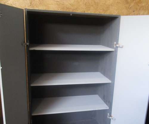 WOW A GORGEOUS CHALK PAINTED CUPBOARD WITH TWO DOORS - SETTING UP NEW OFFICE?