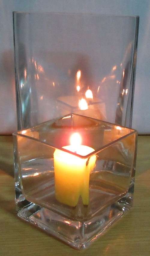 TWO MARVELOUS SQUARE CLEAR GLASS FLOWER/CANDLE VASES WILL MAKE A FANTASTIC CENTRE PIECE - BID PER EA