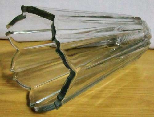 A MARVELOUS THICK HEAVY GLASS - FLOWER VASE - STUNNING PIECE