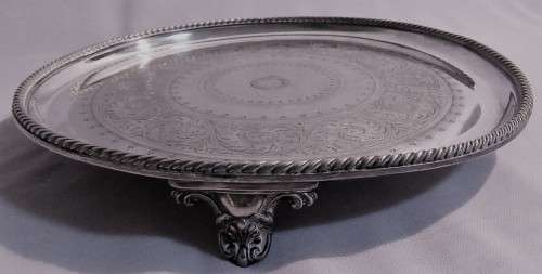 A STYLISH SILVER TRAY MARKED CASTLE PACKETS - 1A ELKINGTON & CO