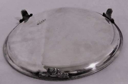 A STYLISH SILVER TRAY MARKED CASTLE PACKETS - 1A ELKINGTON & CO