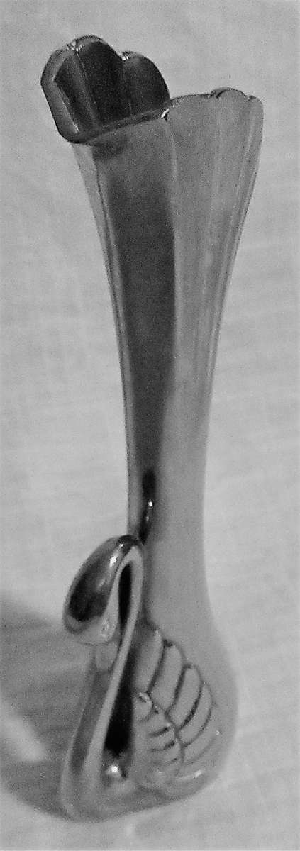 A Delightful  Silver Plated single Swan Vintage flower Vase Perfect Gift for Gardener Cottage Chic H