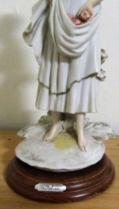 A Elegant Vintage porcelain Figurine-Lovely ceramic collectable & Vintage Decorating Piece A BELGARI