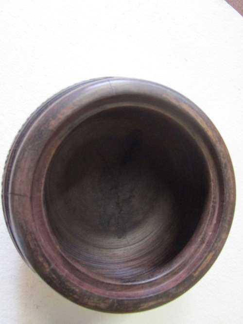 DECORATIVE LARGE ROUND WOODEN BOX WITH DEEP CARVINGS Very beautiful traditional carved wooden box