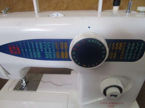 EMPISAL CELEBRITY 550 SEWING MACHINE 27 STITCH FUNCTION LOOK AS GOOD AS NEW