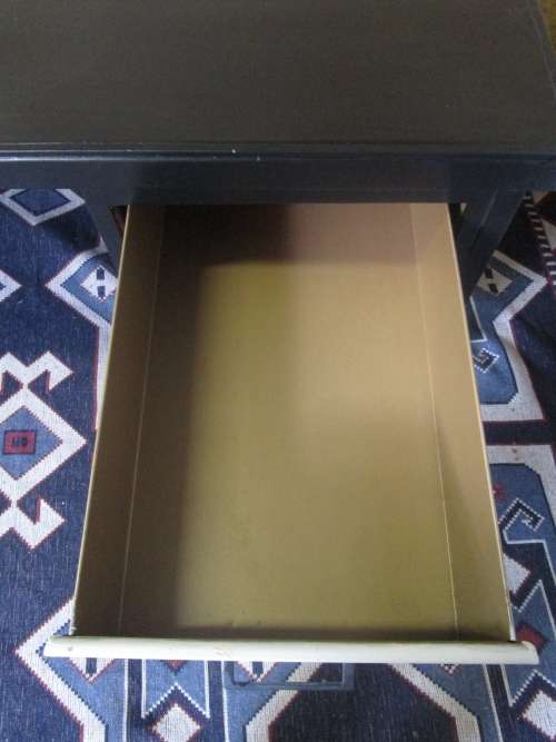 A MARVELOUS CHALK PAINTED METAL DESK WITH THREE DRAWERS - STUNNING