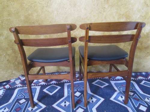 TWO SPECTACULAR VINTAGE RETRO CHAIRS IN EXCELLENT CONDITION!!!  BID PER EACH