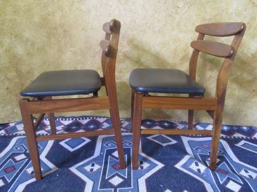 TWO SPECTACULAR VINTAGE RETRO CHAIRS IN EXCELLENT CONDITION!!!  BID PER EACH