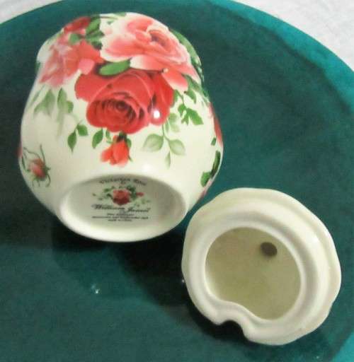 A STUNNING FLORAL VICTORIAN ROSE SUGAR BOWL BY WILLIAM JAMES -