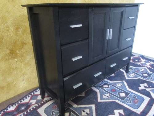 WHAT A STUNNING CHEST OF DRAWERS UNIT - FRESHLY FINISHED IN A CHALK PAINT WITH SO MUCH DRAWERS & DOO