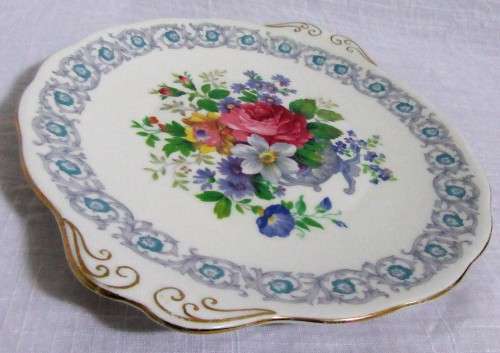 Beautiful Vintage Royal Albert Handled Cake Plate & Sandwich Tray or Serving Dish