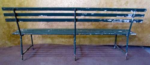 A LOVLEY RUSTIC OLD SHABBY CHIC VINTAGE GARDEN BENCH 1.76M LONG LOVE THE UNDESDURBED PATINA