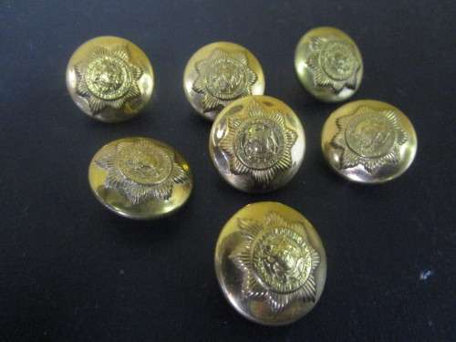 A JOB LOT OF MILITARIA/POLICE BUTTONS ONE BID FOR ALL