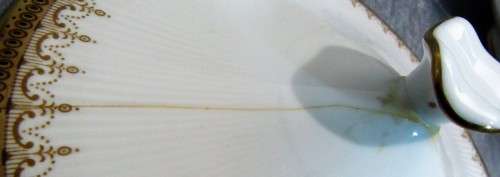 ELEGANT LIDDED SERVING BOWL 21.2x8CM PARAGON ATHENA BY APPOINTMENT TO HER MAJESTY THE QUEEN.