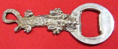 A GORGEOUS GEKO METAL BOTTLE OPENER - HANDY TO HAVE AND PERFECT GIFT