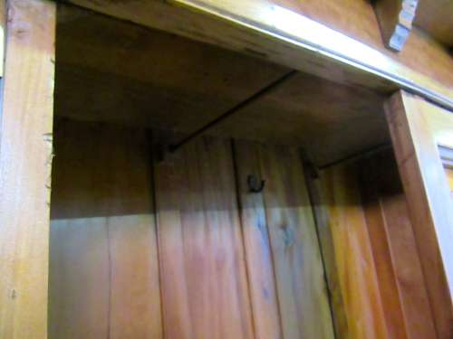 A GORGEOUS 1920'S ARTS AND CRAFTS WARDROBE WITH BEAUTIFUL CARFT DETAIL