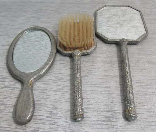 WOW A STUNNING VINTAGE PEWTER DRESSING TABLE SET