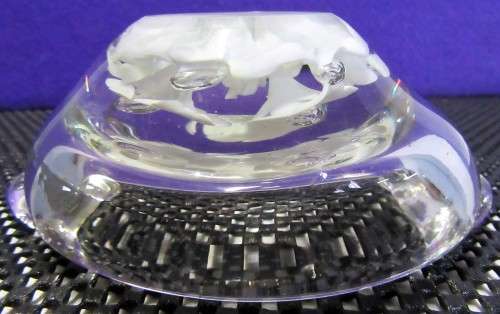AN ELGANT & STYLISH CLEAR GLASS MURANO ASHTRAY