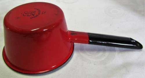 Vintage Red Enamelware Small Sauce Pan with handle - great for camping