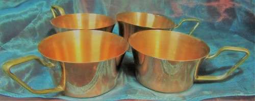 XMAS PROMOTION !!!!  attractive antique tin-lined half pint copper cups with a brass handle.