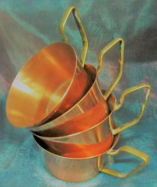 XMAS PROMOTION !!!!  attractive antique tin-lined half pint copper cups with a brass handle.