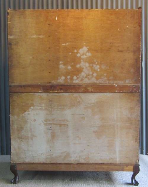 A GORGEOUS THREE DOOR VINTAGE BALL & CLAW WARDROBE WITH LOTS OF VINTAGE CHARM