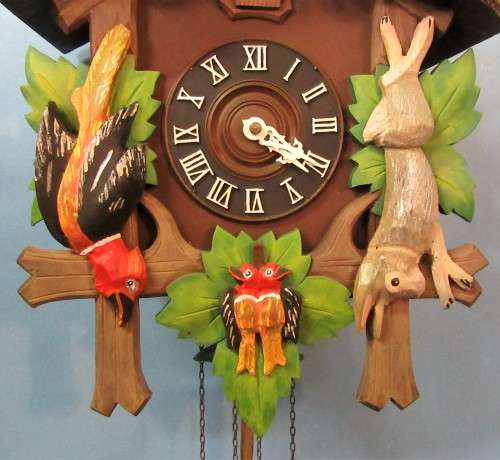 LOVLEY VINTAGE CUKOO WALL CLOCK - MADE IN GERMANY SERVICED TESTED AND WORKING