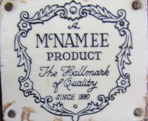 WOW A STUNNING BALL & CLAW WELSH DRESSER IN GOOD CONDITION BY MACMEE FURNITURE