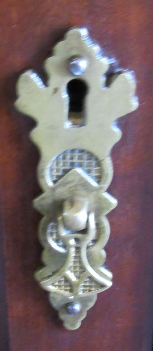 A STUNNING TWO DOOR BALL & CLAW WARDROBE IN GOOD CONDITION WITH KEYS