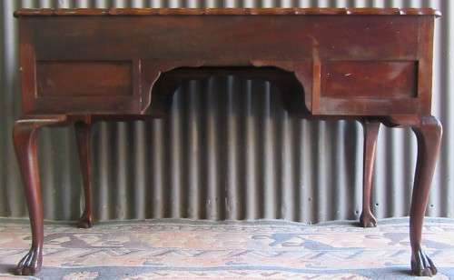 A BEAUTIFUL BALL & CLAW LADIES DESK - A HARD TO FIND ITEM -