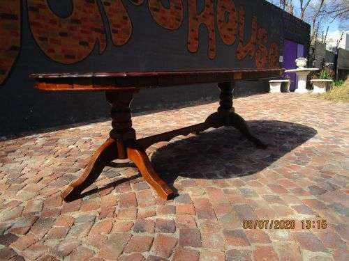 Eight Seater Solid Imbuia Dinning Table