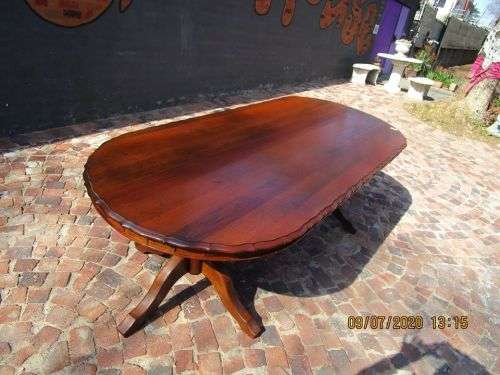 Eight Seater Solid Imbuia Dinning Table