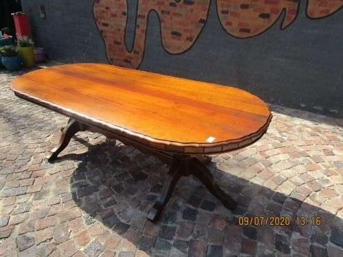 Eight Seater Solid Imbuia Dinning Table