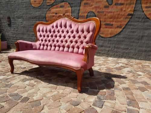 Stylish Victorian Style two Seater