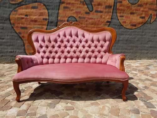 Stylish Victorian Style two Seater
