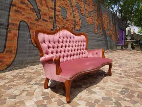 Stylish Victorian Style two Seater