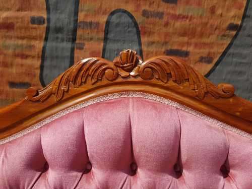 Stylish Victorian Style two Seater